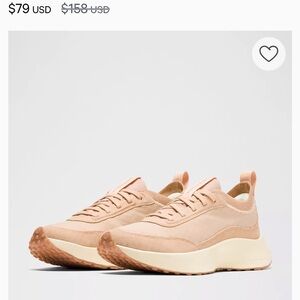 lululemon athletica Women's CrossCity Sneaker -